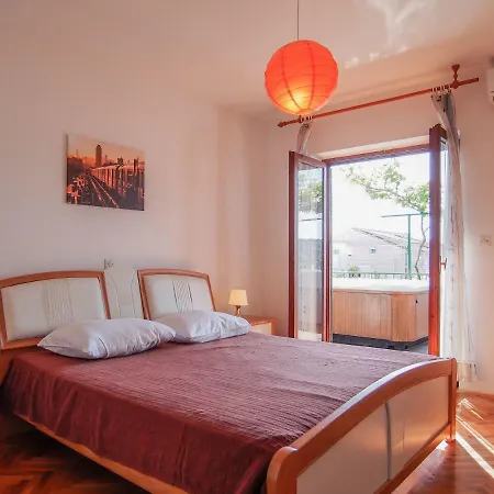 Of The Hill Apartment Hvar Town