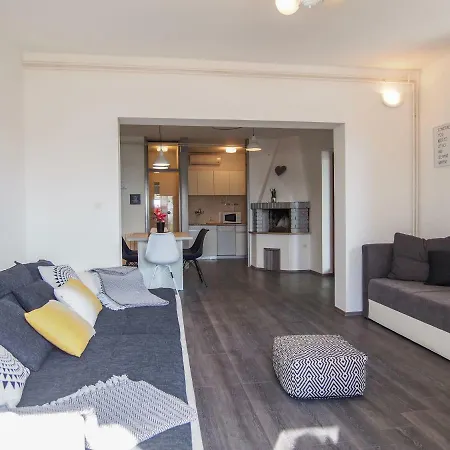 Of The Hill Apartment